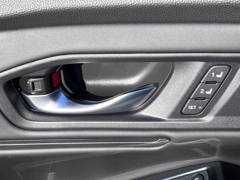 Certified 2025 Honda Accord Touring image 20