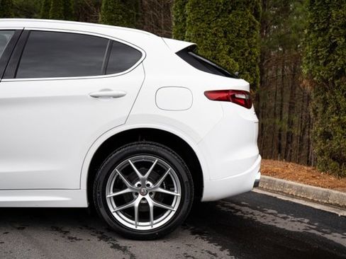 Used 2021 Alfa Romeo Stelvio Ti w/ Premium Package image 6