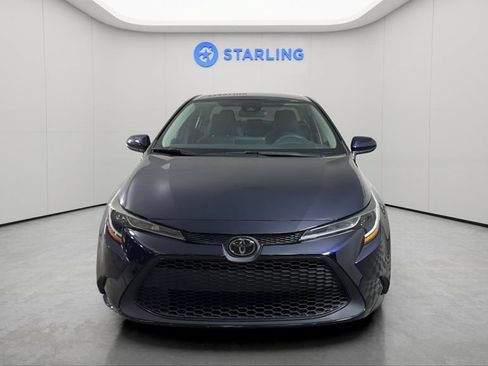 Used 2022 Toyota Corolla LE FWD image 15