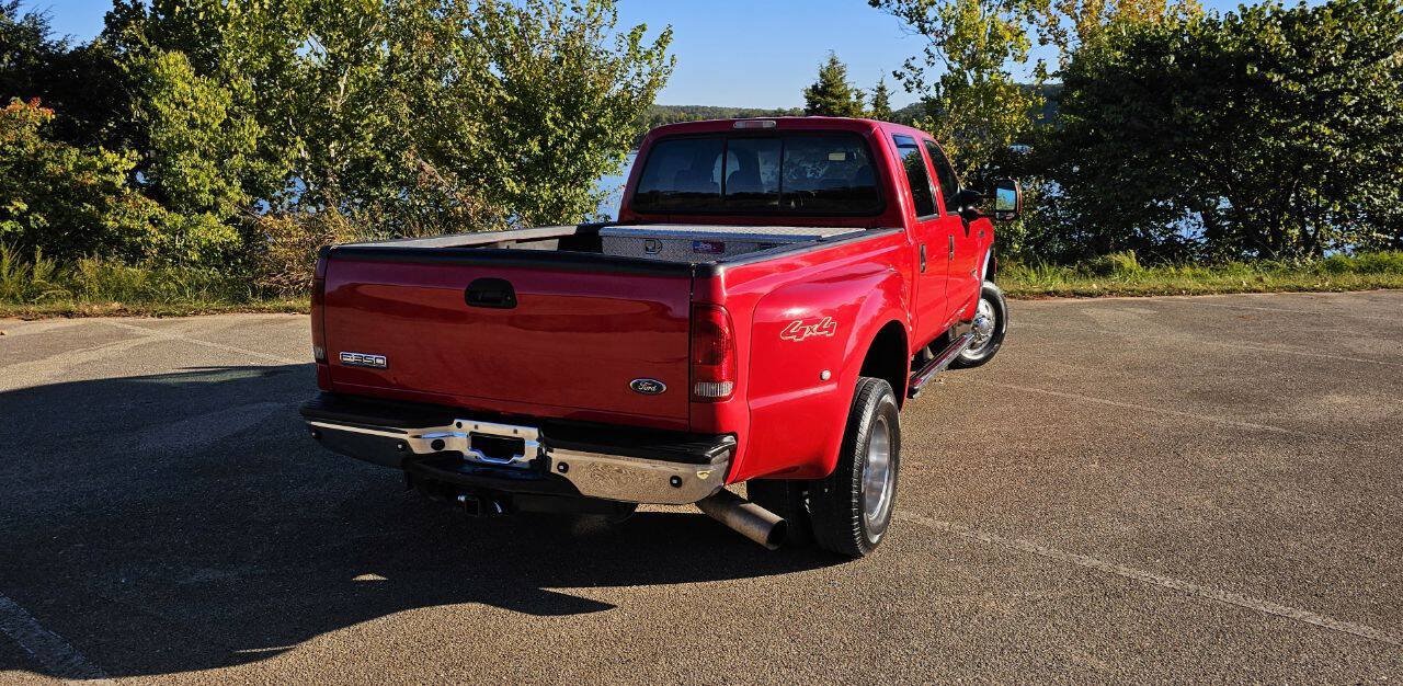 Used 2007 Ford F350 Lariat AWD/4WD image 27