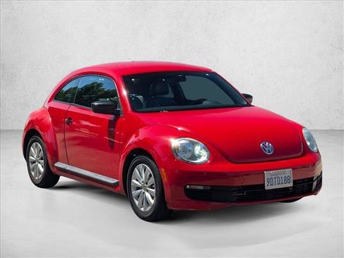 Used 2015 Volkswagen Beetle 1.8T FWD image 3