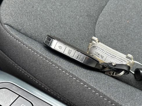 Used 2025 Kia K4 FWD image 18