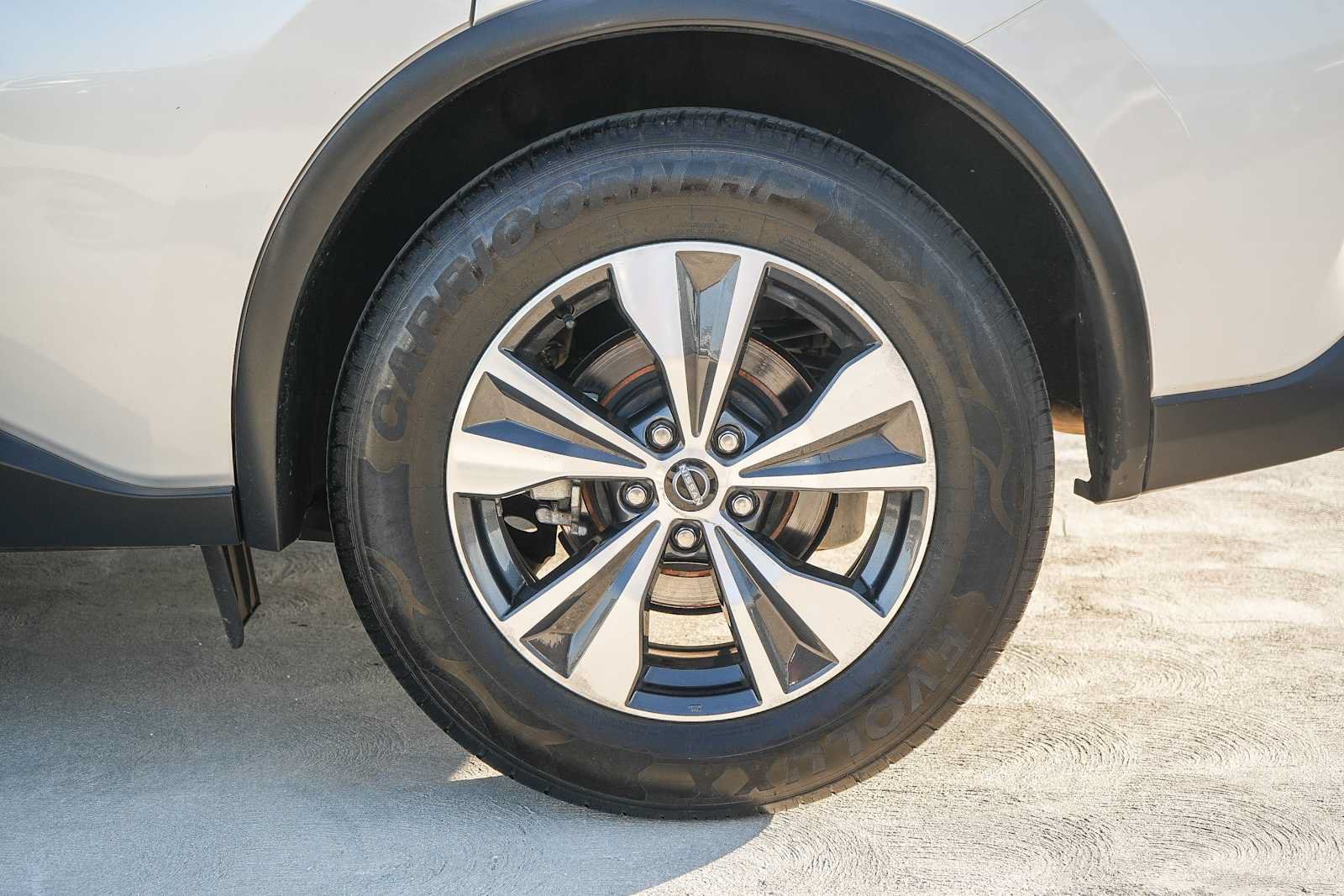 Used 2023 Nissan Murano SV AWD/4WD image 10