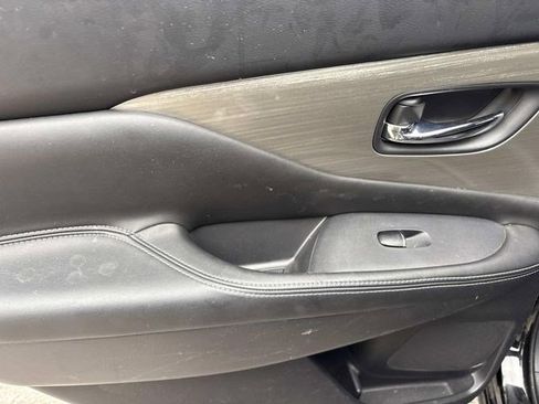 Used 2018 Nissan Murano SL w/ Moonroof Package image 20