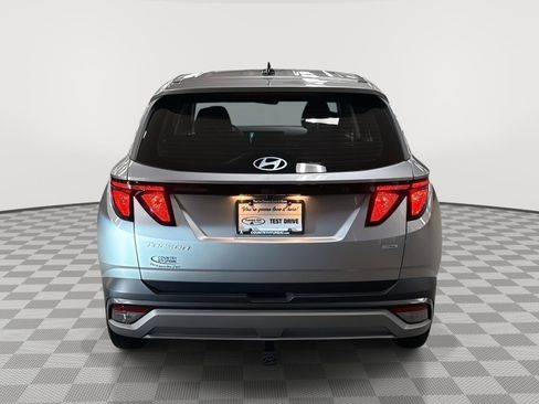 Certified 2025 Hyundai Tucson SE AWD/4WD image 6