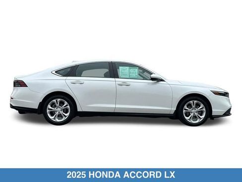 Certified 2025 Honda Accord LX image 5