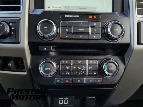 Used 2017 Ford F250 Lariat w/ Lariat Ultimate Package AWD/4WD image 21