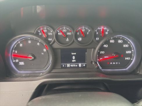 Used 2024 Chevrolet Silverado 2500 Custom w/ Custom Value Package AWD/4WD image 16
