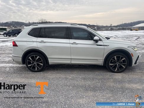 Used 2023 Volkswagen Tiguan SEL R-Line image 6