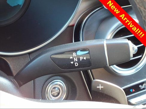 Used 2022 Mercedes-Benz GLC 300 image 9