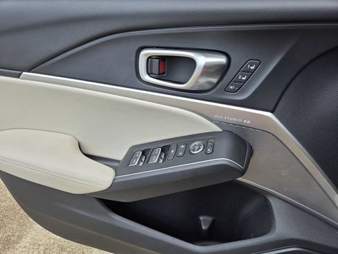 Certified 2024 Acura Integra A-Spec FWD image 18