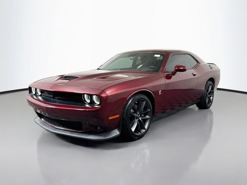 Used 2019 Dodge Challenger R/T Scat Pack RWD image 4