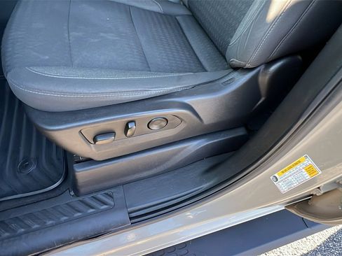 Used 2022 Chevrolet Silverado 1500 Custom Trail Boss image 14