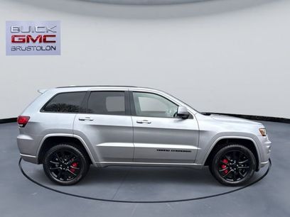 Used 2018 Jeep Grand Cherokee Altitude