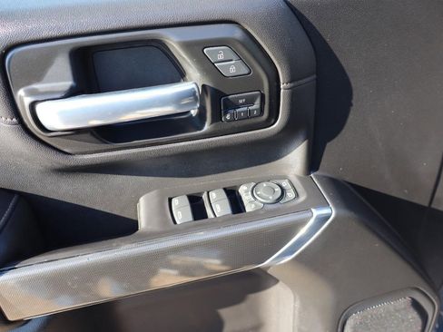 Used 2021 GMC Sierra 2500 AT4 w/ Snow Plow Prep/Camper Package image 12