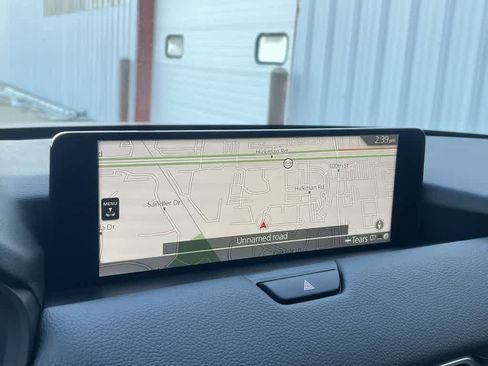 Certified 2025 MAZDA CX-90 Plug-In Hybrid w/Premium Sport image 29