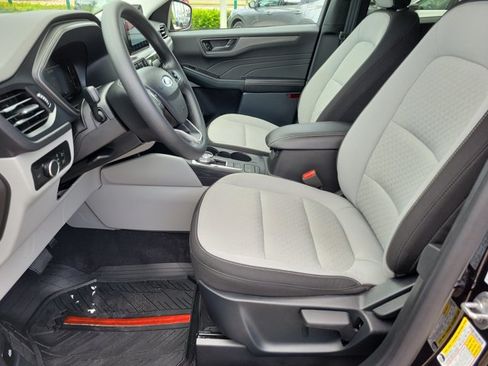Certified 2026 Ford Escape Active FWD image 17