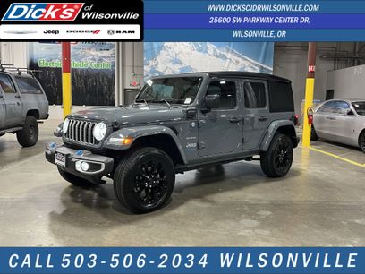 Used 2024 Jeep Wrangler Unlimited Sahara