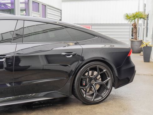 Used 2025 Audi RS 7 Performance image 5