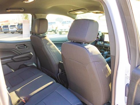 New 2025 Chevrolet Colorado Trail Boss w/ Midnight Edition image 18