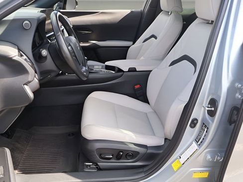 Used 2023 Lexus UX 250h FWD w/ Accessory Package (Z2) image 11