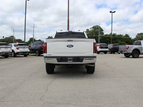 Used 2024 Ford F150 Lariat w/ FX4 Off-Road Package AWD/4WD image 4
