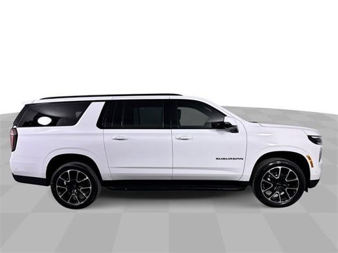 New 2026 Chevrolet Suburban RST w/ Comfort Package image 9