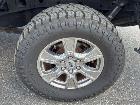 Used 2018 Ford F150 XLT AWD/4WD image 18