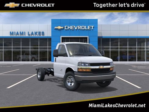 New 2026 Chevrolet Express 3500 w/ Power Convenience Package RWD image 1