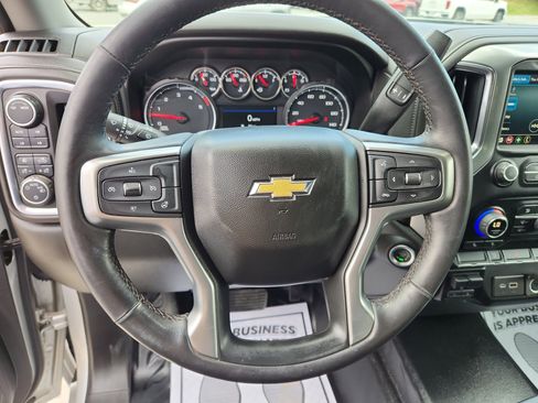 Used 2022 Chevrolet Silverado 3500 LT w/ Convenience Package AWD/4WD image 27
