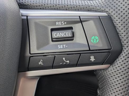 New 2026 Mitsubishi Outlander SE image 28