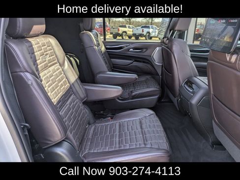 Used 2022 Cadillac Escalade ESV Sport Platinum image 41