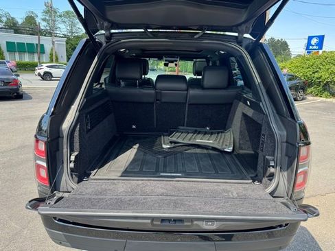 Used 2019 Land Rover Range Rover Supercharged image 9