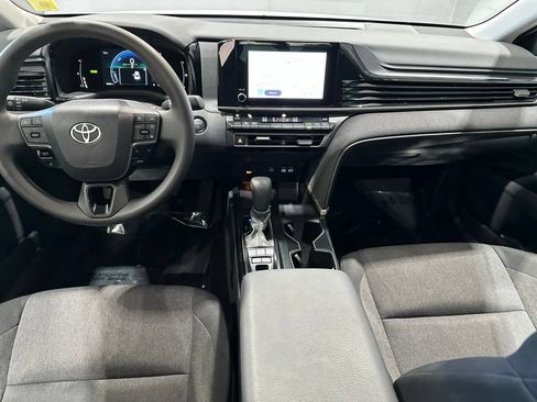 Certified 2026 Toyota Camry LE AWD/4WD image 7
