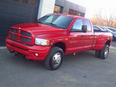 Used 2005 Dodge Ram 3500 Truck SLT w/ Sport Appearance Group AWD/4WD image 17