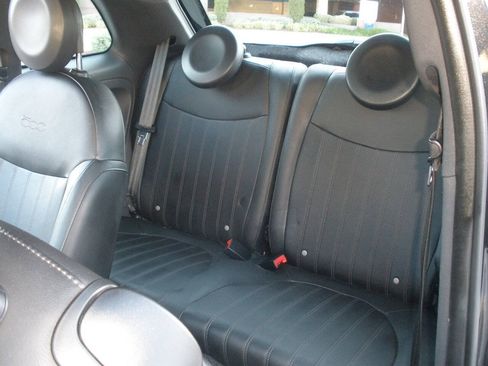 Used 2012 FIAT 500 Sport w/ Safety & Sound Pkg FWD image 25
