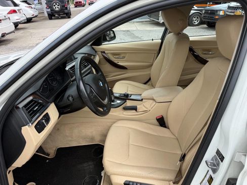 Used 2015 BMW 328i Sedan RWD image 9