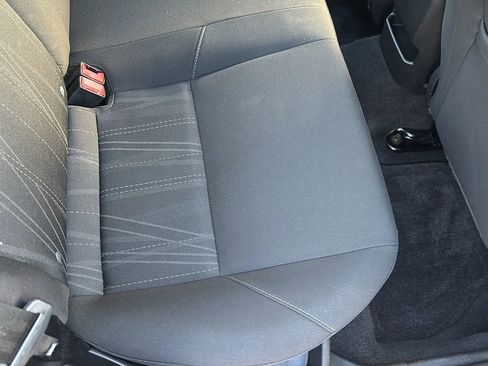 Used 2017 Ford Focus SE image 28