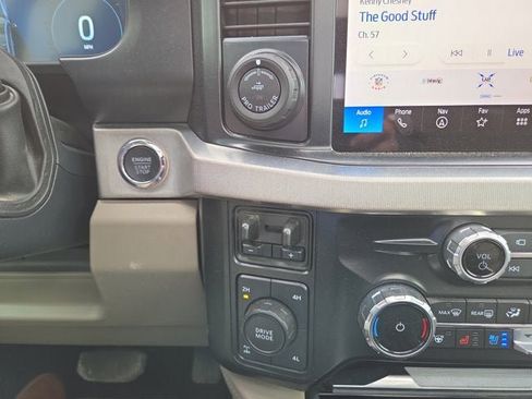 Used 2025 Ford F250 Platinum w/ Platinum Plus Package AWD/4WD image 19