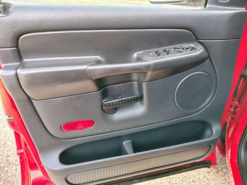 Used 2004 Dodge Ram 3500 Truck SLT w/ Trailer Tow Group image 11