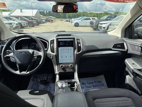Used 2021 Ford Edge SE AWD/4WD image 17