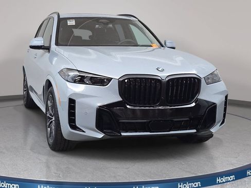 New 2026 BMW X5 xDrive50e w/ Executive Package AWD/4WD image 2