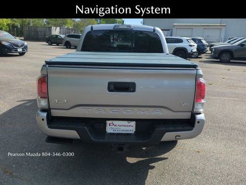 Used 2019 Toyota Tacoma Limited image 5