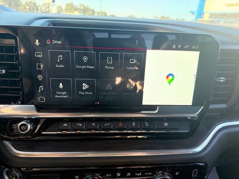 Used 2025 GMC Sierra 1500 SLT w/ SLT Premium Plus Package image 30