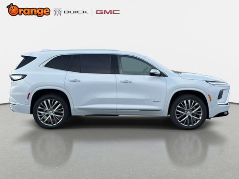 New 2026 Buick Enclave Avenir w/ Super Cruise Package image 2
