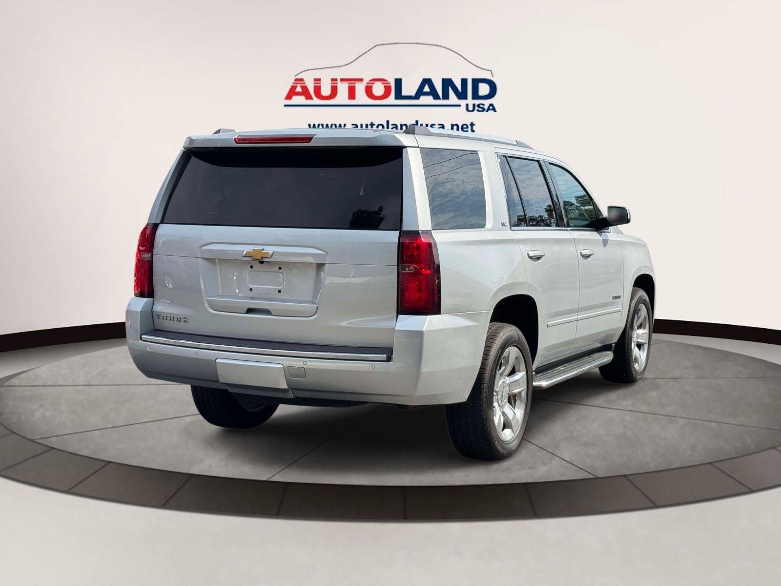 Used 2016 Chevrolet Tahoe LTZ AWD/4WD image 4