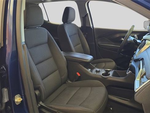 Used 2022 GMC Terrain SLE w/ Driver Convenience Package image 14