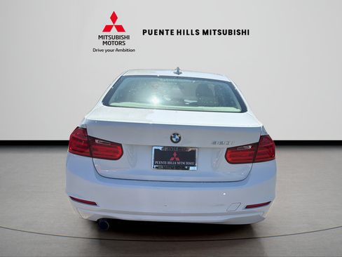 Used 2015 BMW 320i Sedan RWD image 6