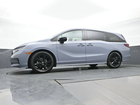 Used 2023 Honda Odyssey Sport image 33