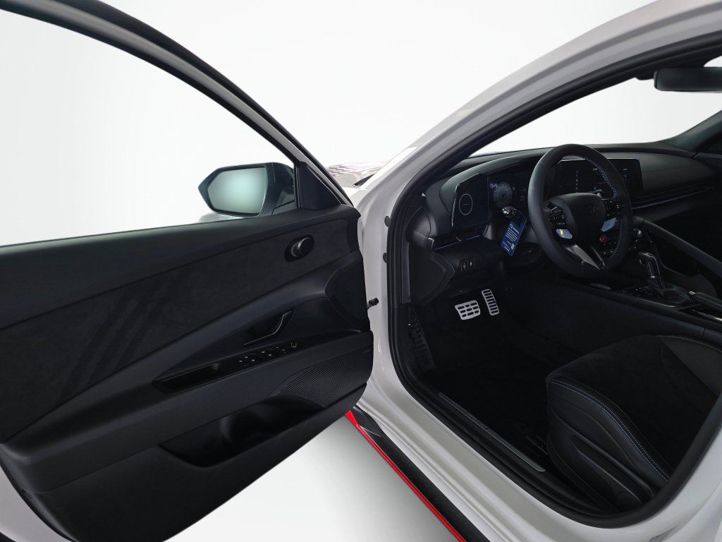 New 2026 Hyundai Elantra N FWD image 30